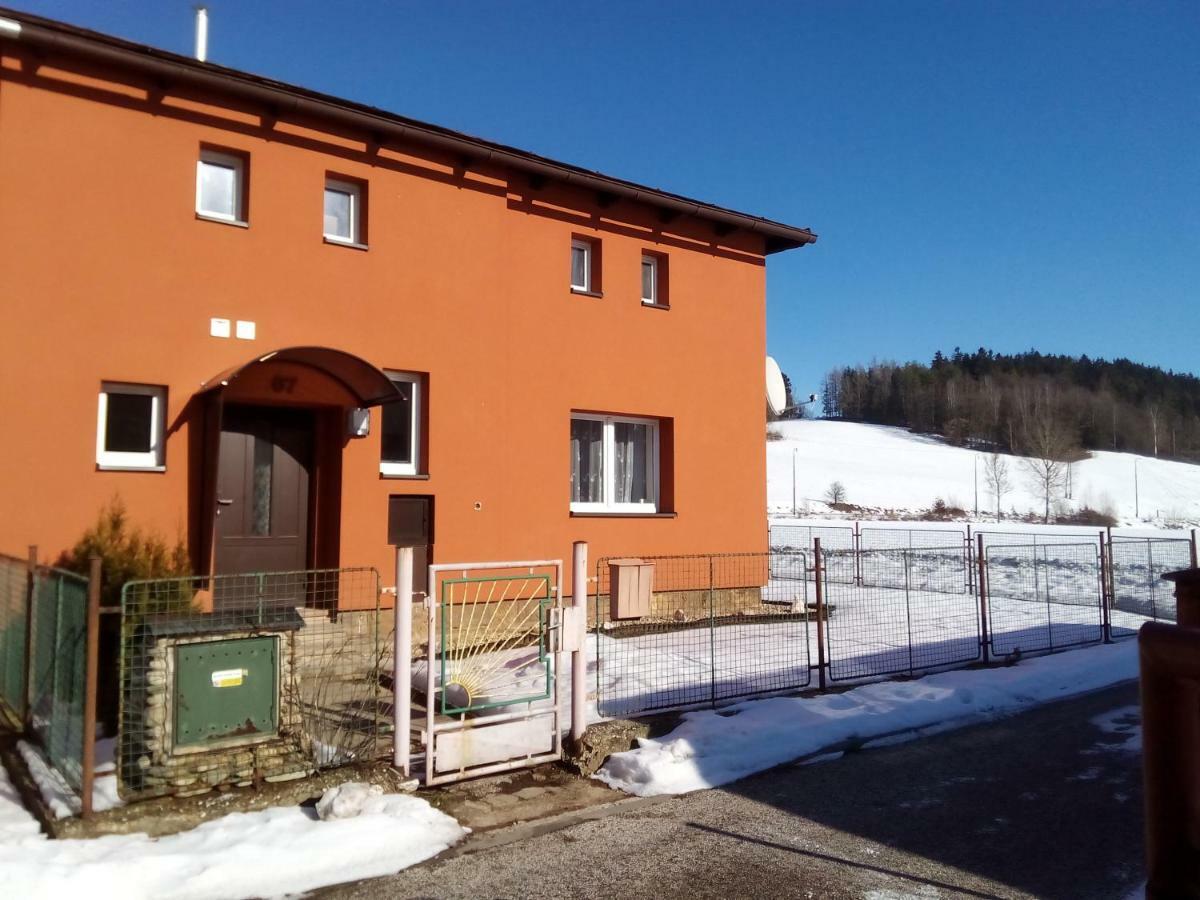 Ubytovani 67 Villa Kuncice nad Labem Kültér fotó